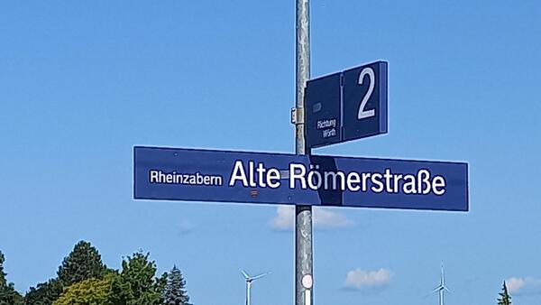 Bild vergr&ouml;&szlig;ern: Haltestelle "Alte R&ouml;merstra&szlig;e" Rheinzabern