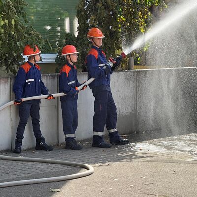 Bild vergr&ouml;&szlig;ern: Herbst&uuml;bung Jugendfeuerwehr 2025