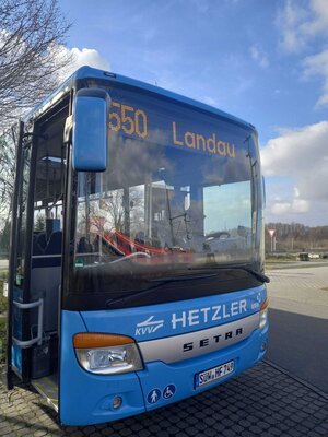 Bild vergr&ouml;&szlig;ern: Buslinie 550