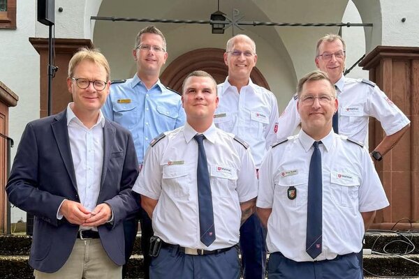 Bild vergr&ouml;&szlig;ern: Einweihung Dienststelle Malteser Gruppe