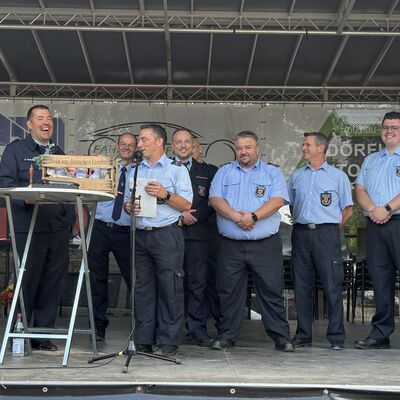 Bild vergr&ouml;&szlig;ern: Feuerwehrfest Neupotz