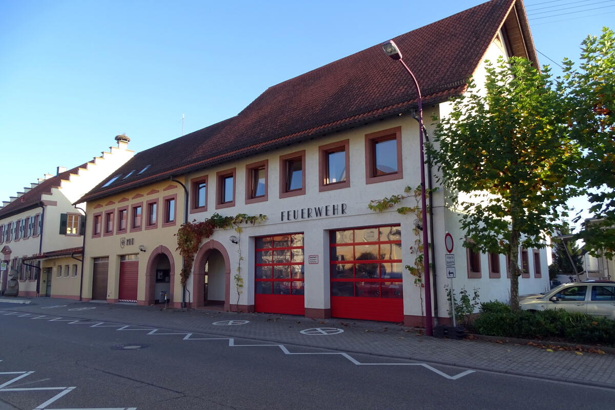 Bild vergrößern: Foto Feuerwehrhaus Hatzenbühl